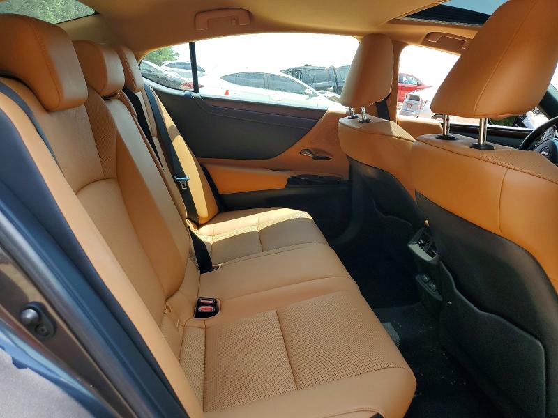 59276886 :رقم المزاد ، 58ADA1C14PU033275 vin ، 2023 Lexus Es 300h مزاد بيع