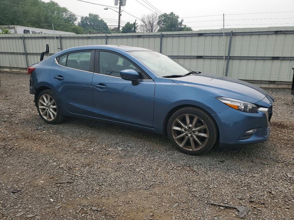 2018 Mazda 3 მანქანა იყიდება აუქციონზე, vin: 3MZBN1V3XJM179677, აუქციონის ნომერი: 61413356