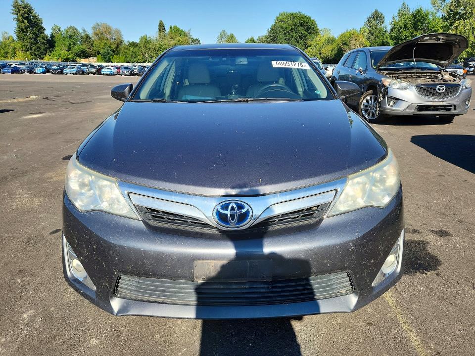 60591276 :رقم المزاد ، 4T1BD1FK7CU057669 vin ، 2012 Toyota Camry Hybrid مزاد بيع