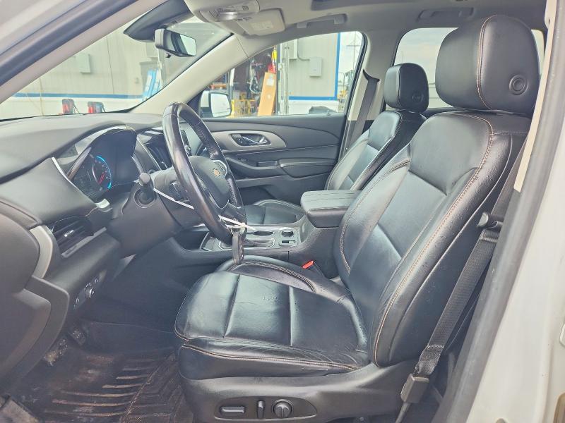 85973535 :رقم المزاد ، 1GNEVHKW9JJ282116 vin ، 2018 Chevrolet Traverse مزاد بيع