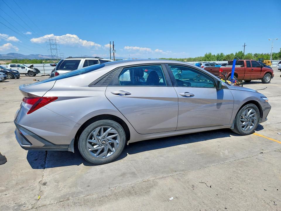 Продаж на аукціоні авто 2024 Hyundai Elantra, vin: KMHLM4DG0RU758390, номер лоту: 60819436