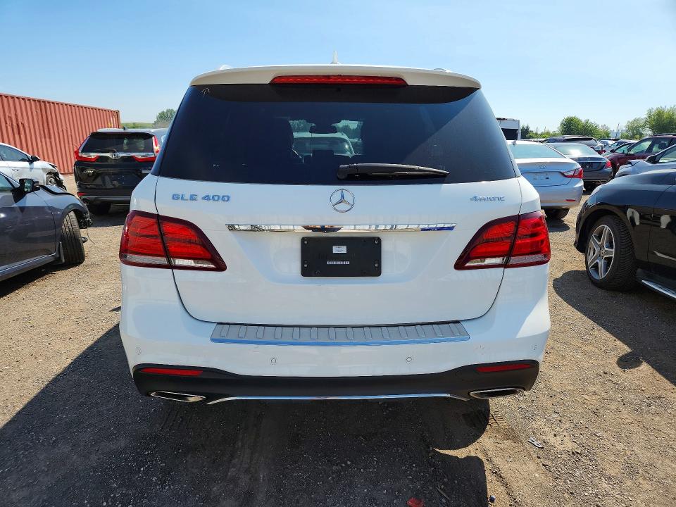 Продажа на аукционе авто 2018 Mercedes-benz Gle, vin: 4JGDA5GB6JB105436, номер лота: 61726946