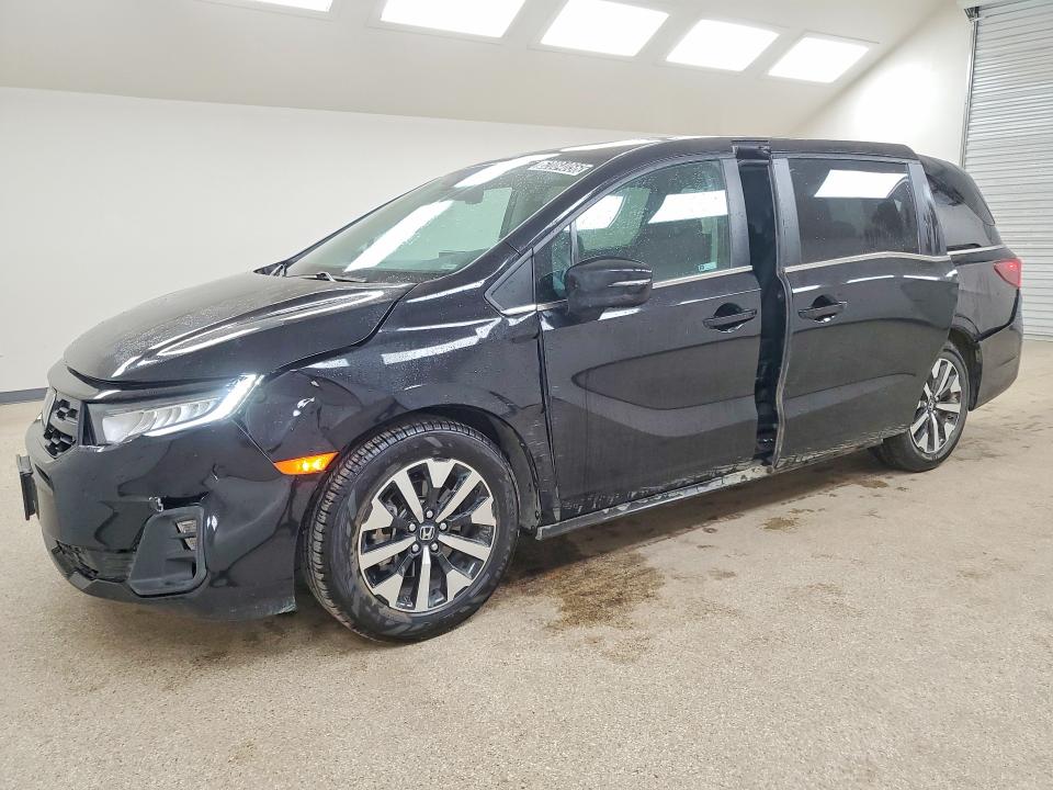 Продажа на аукционе авто 2025 Honda Odyssey, vin: 5FNRL6H62SB085874, номер лота: 62084056