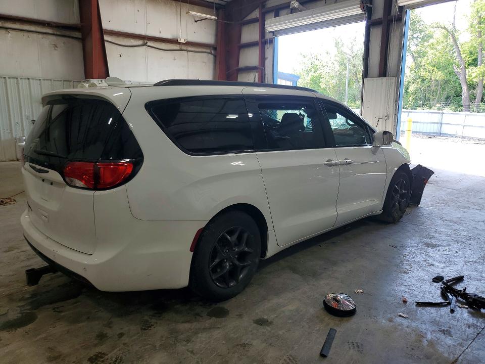 Продаж на аукціоні авто 2018 Chrysler Pacifica, vin: 2C4RC1EG3JR227619, номер лоту: 59769866