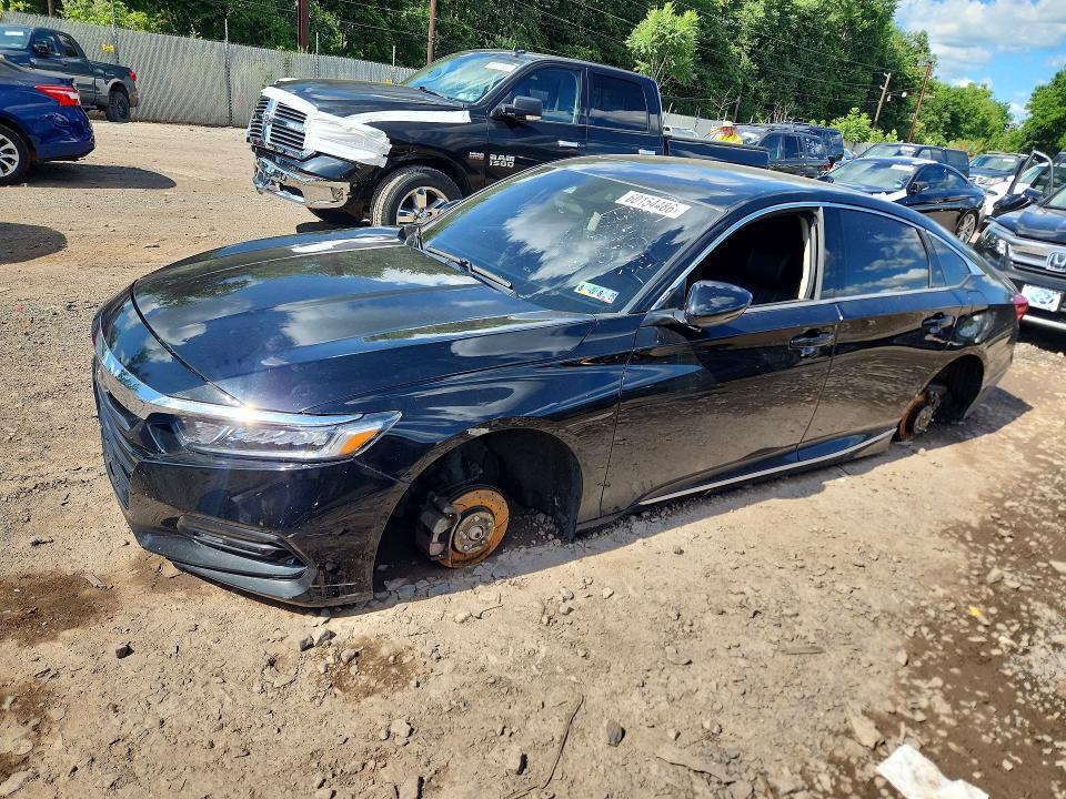 Продаж на аукціоні авто 2018 Honda Accord, vin: 1HGCV1F52JA113050, номер лоту: 60154486