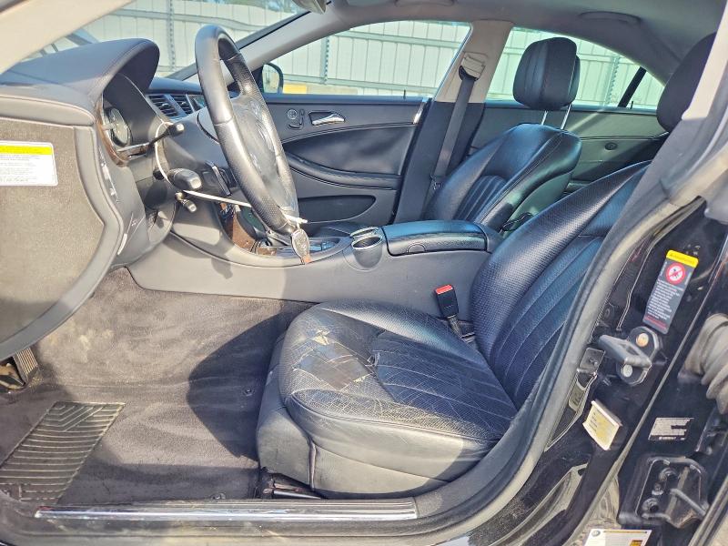 61963246 :رقم المزاد ، WDDDJ72X17A081067 vin ، 2007 Mercedes-benz Cls مزاد بيع