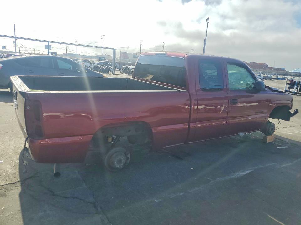 Продажа на аукционе авто 2004 Gmc New Sierra, vin: 2GTEC19V141331763, номер лота: 61431766