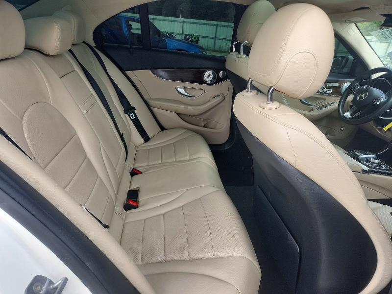 61430616 :رقم المزاد ، 55SWF4JBXJU260794 vin ، 2018 Mercedes-benz C مزاد بيع