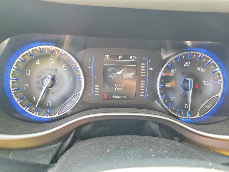 60713416 :رقم المزاد ، 2C4RC1BG4JR269589 vin ، 2018 Chrysler Pacifica مزاد بيع