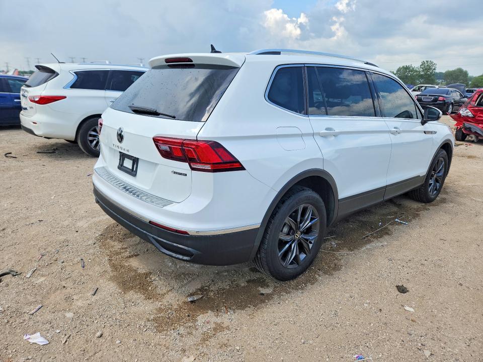 59381026 :رقم المزاد ، 3VV2B7AX6NM150403 vin ، 2022 Volkswagen Tiguan مزاد بيع