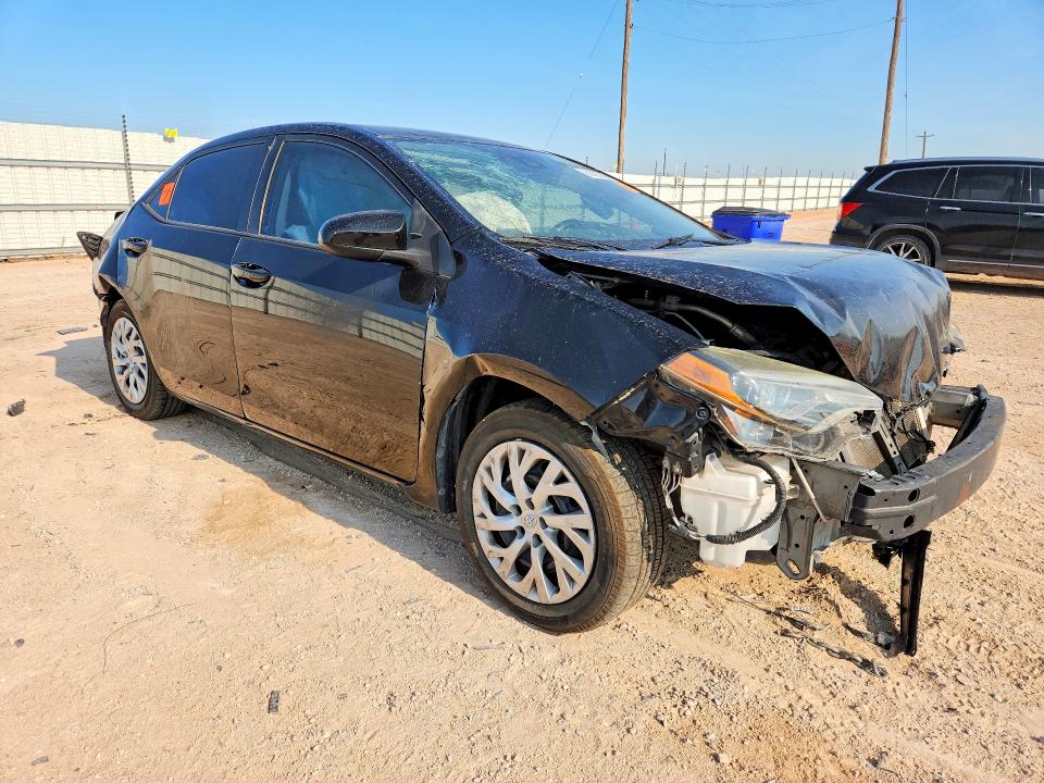 60080396 :رقم المزاد ، 5YFBURHE1JP808558 vin ، 2018 Toyota Corolla Se Manual مزاد بيع