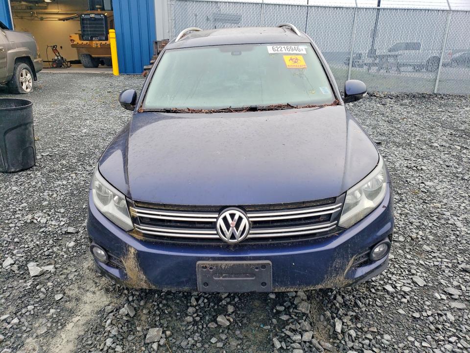 2014 Volkswagen Tiguan მანქანა იყიდება აუქციონზე, vin: WVGJV3AXXEW624990, აუქციონის ნომერი: 62216946