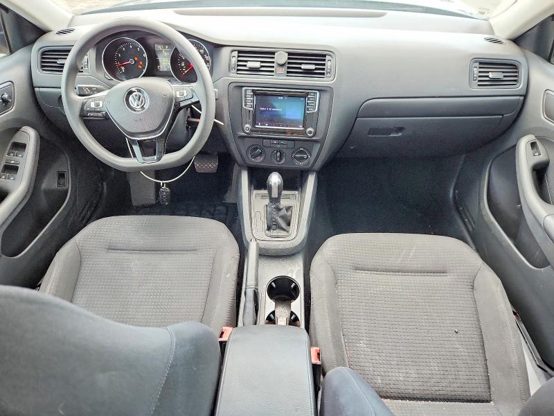 60671166 :رقم المزاد ، 3VW267AJ2GM359295 vin ، 2016 Volkswagen Jetta مزاد بيع