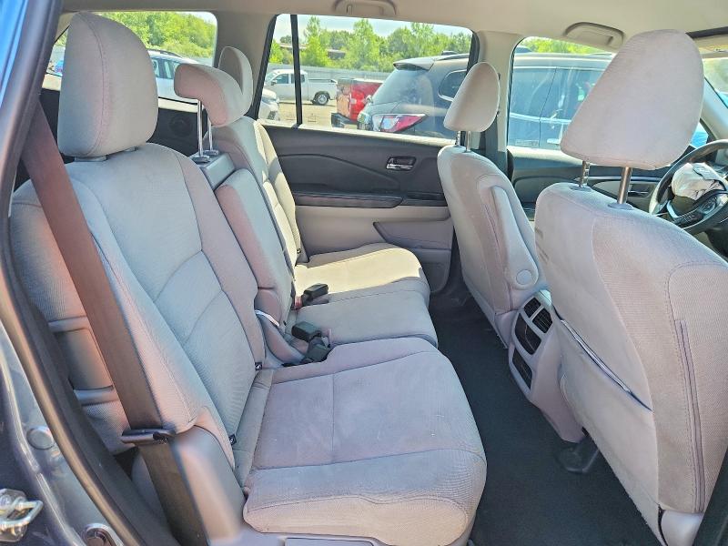 Продаж на аукціоні авто 2017 Honda Pilot, vin: 5FNYF6H10HB030579, номер лоту: 61876316