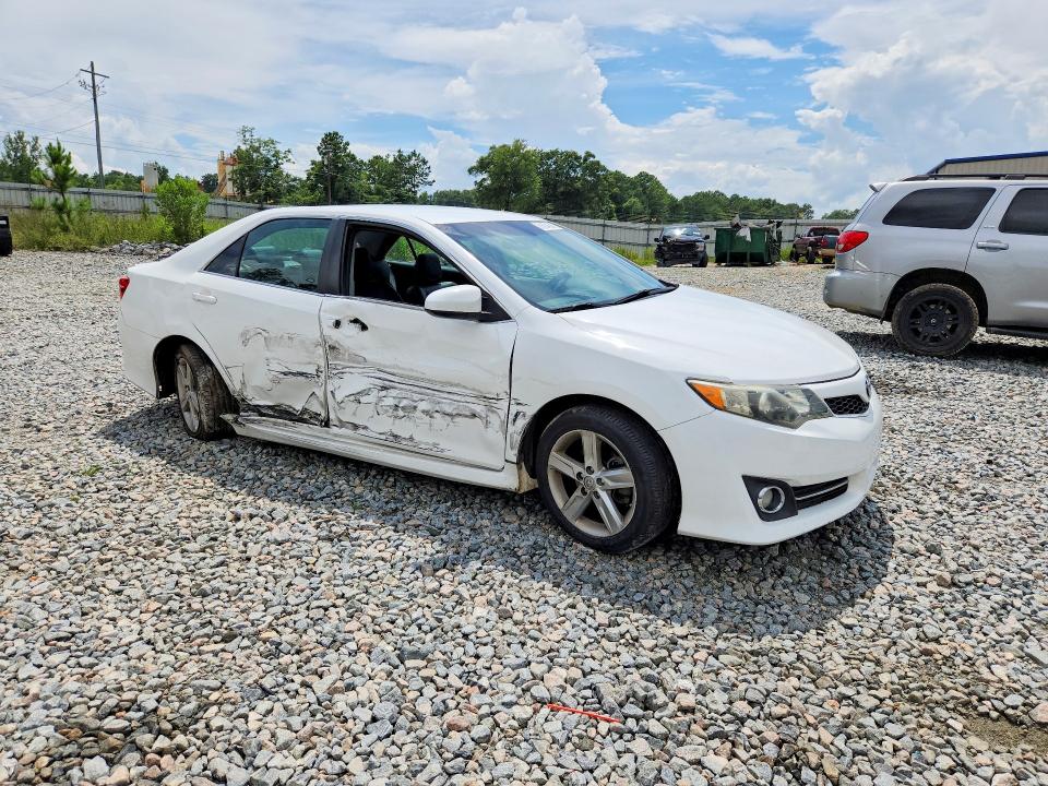 Aukcja sprzedaży 2014 Toyota Camry, vin: 4T1BF1FK7EU355670, numer aukcji: 61004636