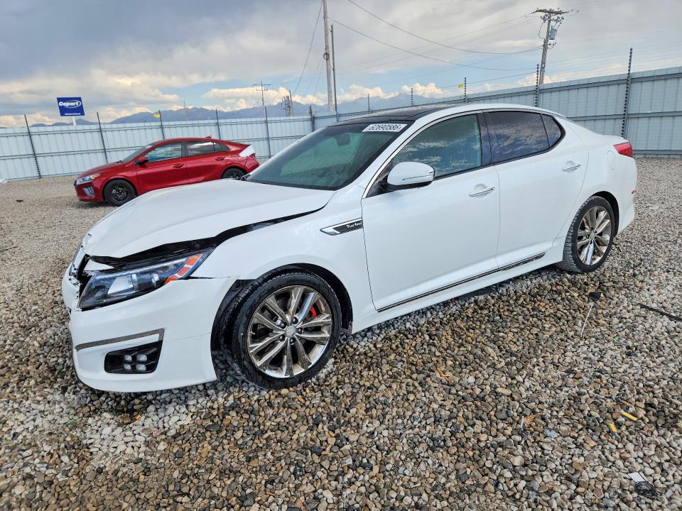 2015 Kia Optima მანქანა იყიდება აუქციონზე, vin: 5XXGR4A66FG445865, აუქციონის ნომერი: 62690586
