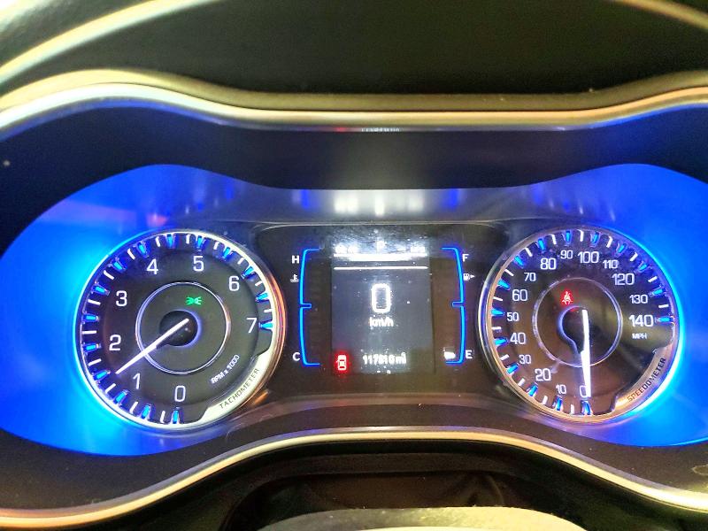61953016 :رقم المزاد ، 1C3CCCABXFN733274 vin ، 2015 Chrysler 200 مزاد بيع