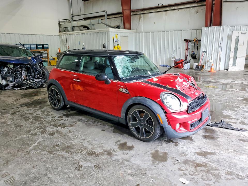 2013 Mini Cooper მანქანა იყიდება აუქციონზე, vin: WMWSV3C55DTY29988, აუქციონის ნომერი: 62213356