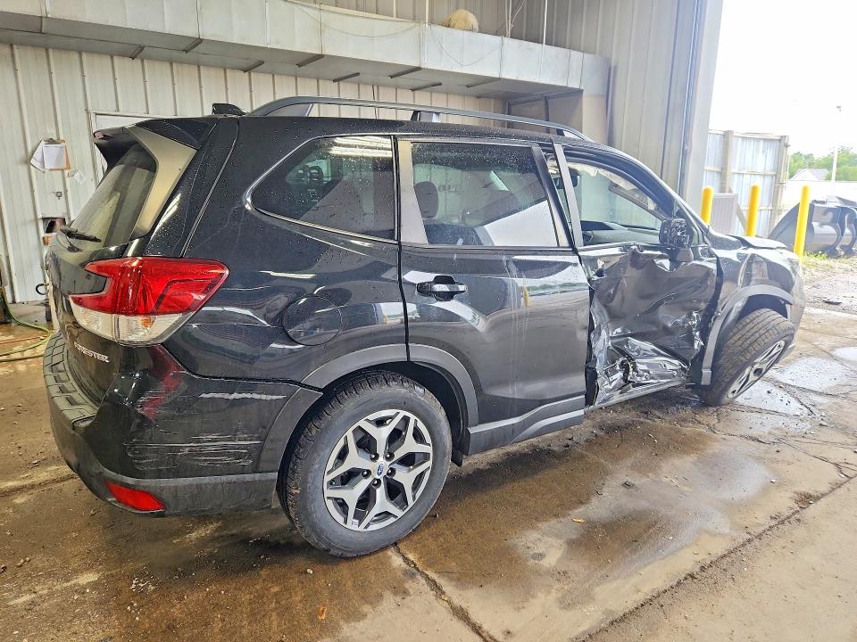 63508066 :رقم المزاد ، JF2SKAFC6MH465191 vin ، 2021 Subaru Forester مزاد بيع