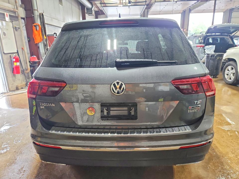 Продаж на аукціоні авто 2018 Volkswagen Tiguan, vin: 3VV2B7AX5JM048794, номер лоту: 59620576