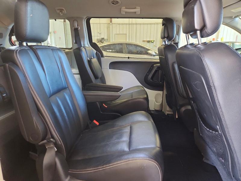 2014 Chrysler Town & Country მანქანა იყიდება აუქციონზე, vin: 2C4RC1CG9ER373242, აუქციონის ნომერი: 62528936