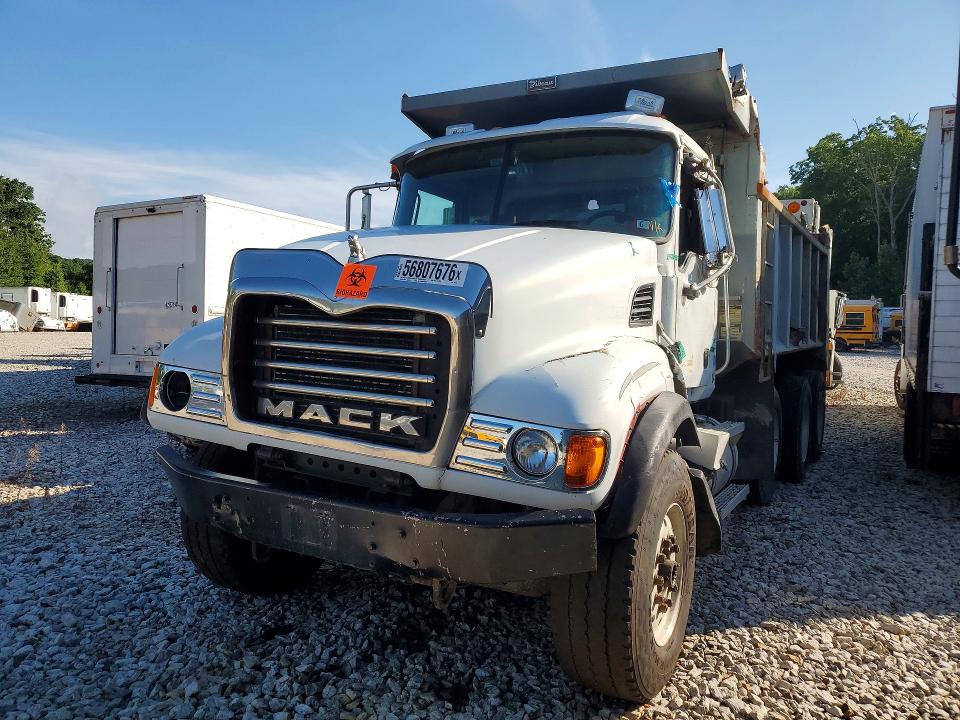 Продажа на аукционе авто 2005 Mack Cv713, vin: 1M2AG11C65M018254, номер лота: 56807676