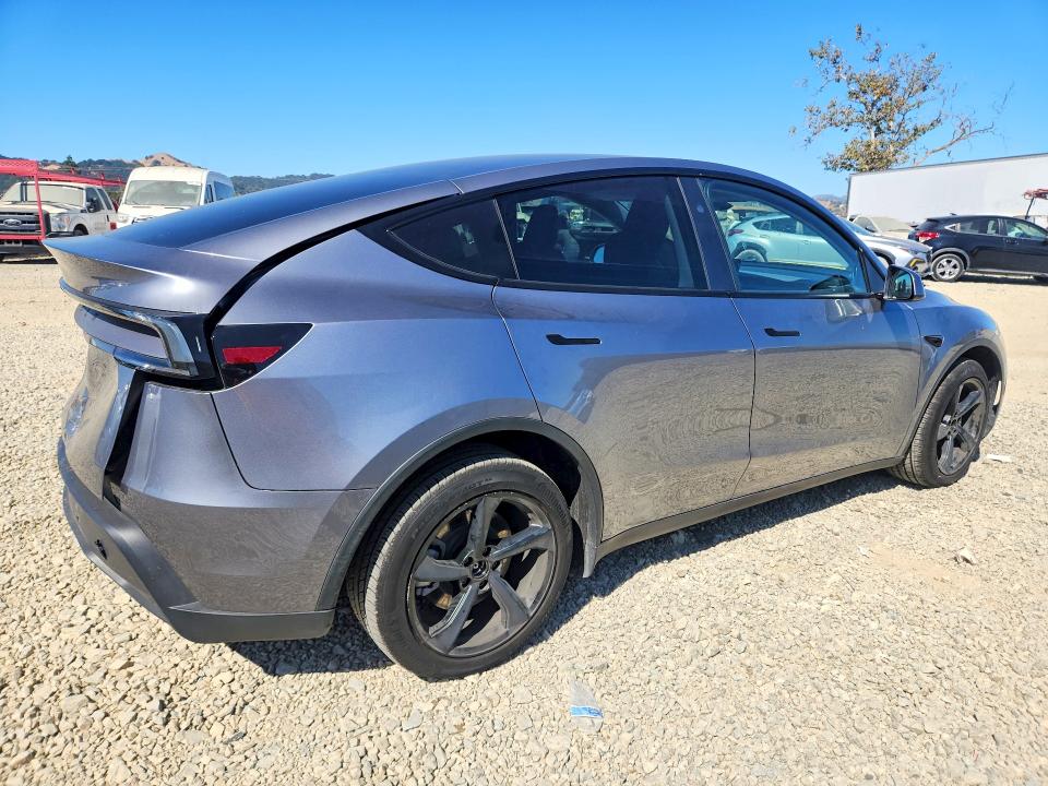 Auction sale of the 2026 Tesla Model Y, vin: 7SAYGDED2TF550780, lot number: 63382966