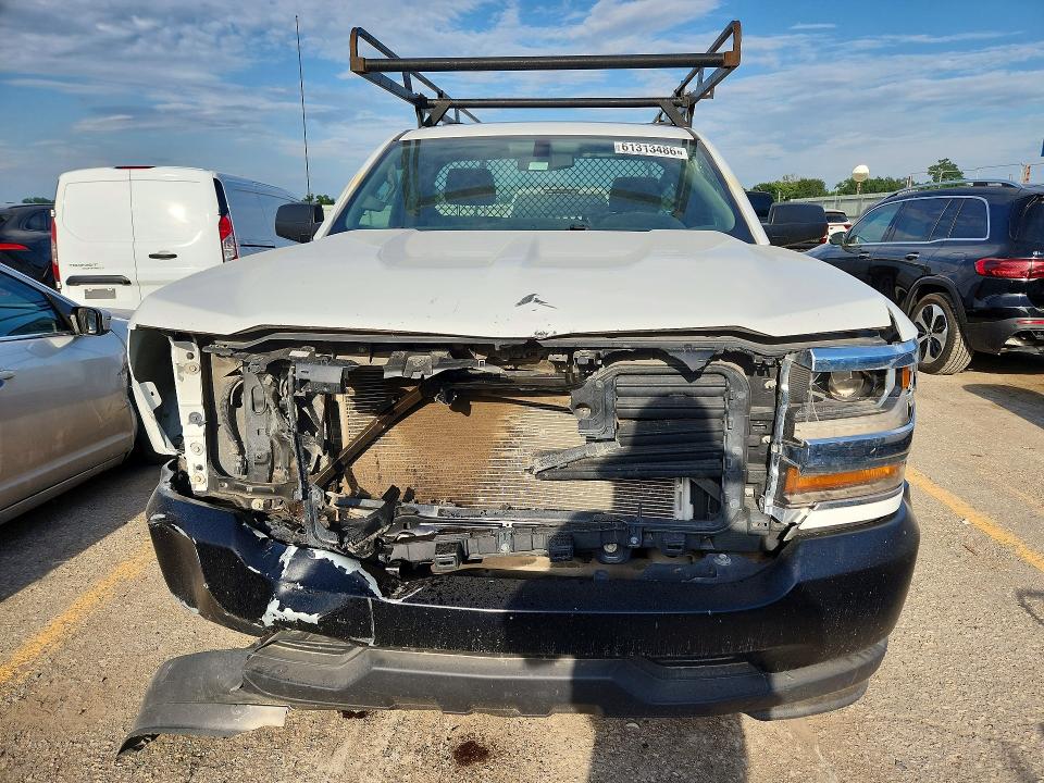 Продаж на аукціоні авто 2018 Chevrolet Silverado, vin: 1GCNCNEC8JZ317728, номер лоту: 61313486