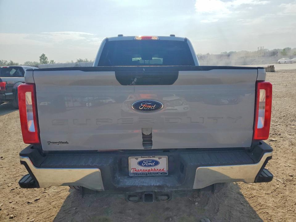 60859006 :رقم المزاد ، 1FT7W2BT9SEC19920 vin ، 2025 Ford F250 مزاد بيع