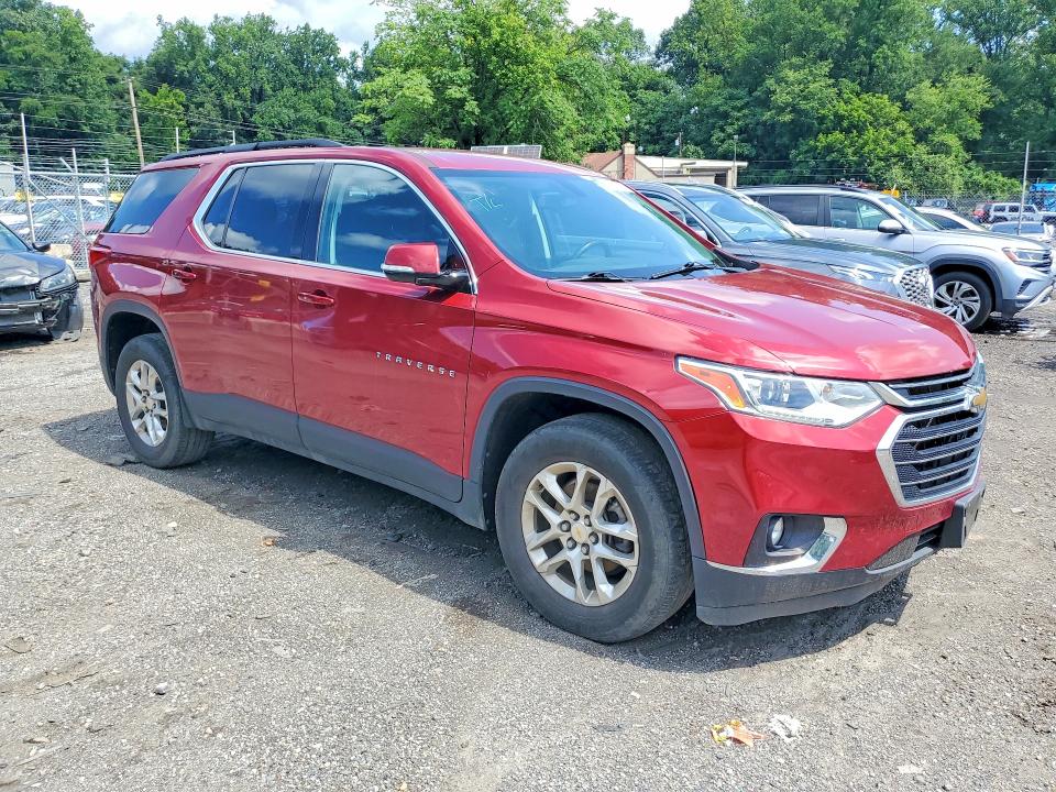 62788586 :رقم المزاد ، 1GNERGKW8LJ323708 vin ، 2020 Chevrolet Traverse مزاد بيع