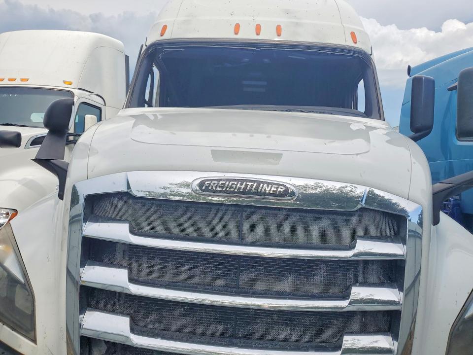 Продажа на аукционе авто 2019 Freightliner Cascadia 126, vin: 3AKJHHDRXKSKB6145, номер лота: 60195646