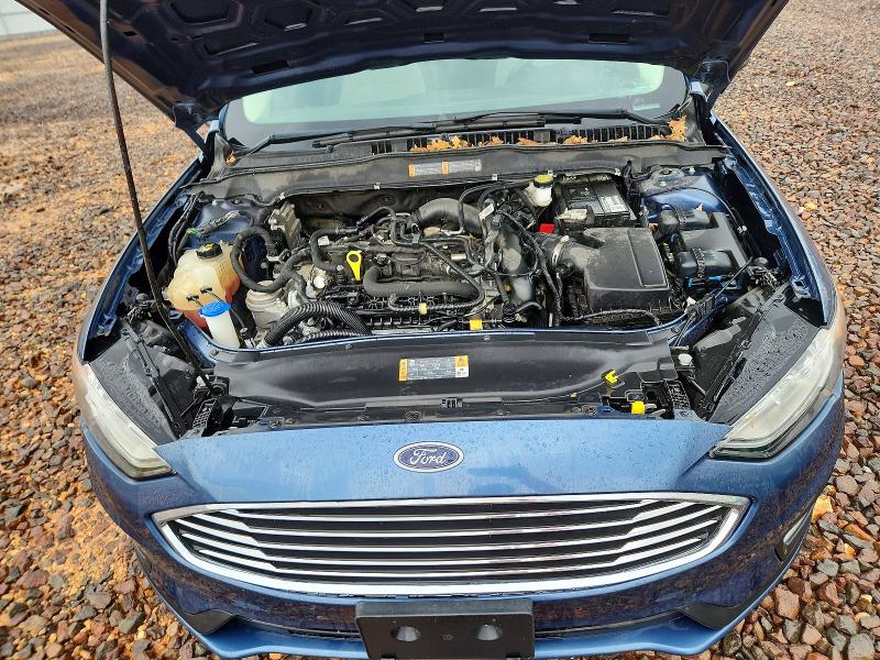 61031746 :رقم المزاد ، 3FA6P0HD4KR250959 vin ، 2019 Ford Fusion مزاد بيع
