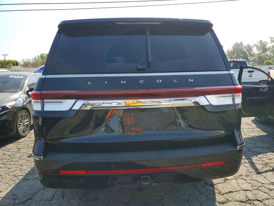 Продаж на аукціоні авто 2022 Lincoln Navigator, vin: 5LMJJ3MT8NEL13842, номер лоту: 61328226