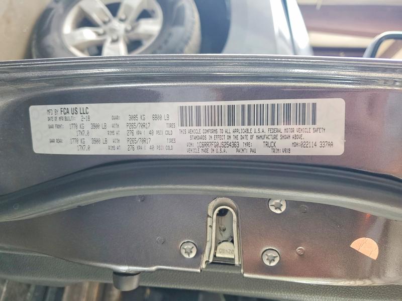 62508936 :رقم المزاد ، 1C6RR7FG0JS254363 vin ، 2018 Ram 1500 مزاد بيع