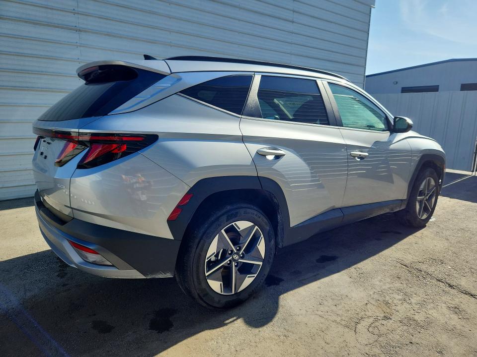 2026 Hyundai Tucson მანქანა იყიდება აუქციონზე, vin: 5NMJBCDE6TH663647, აუქციონის ნომერი: 62338676