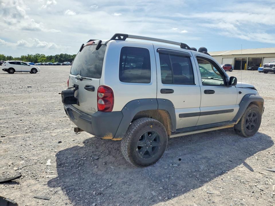 61976756 :رقم المزاد ، 1J4GL38KX5W526518 vin ، 2005 Jeep Liberty مزاد بيع