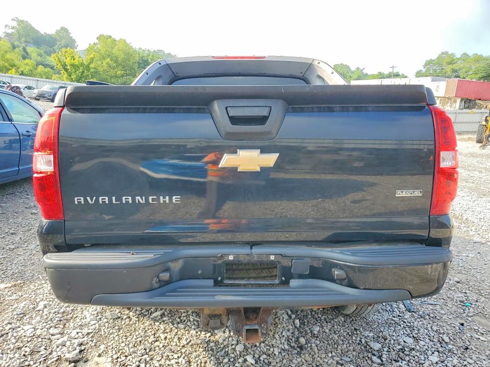 60355416 :رقم المزاد ، 3GNTKEE33BG331197 vin ، 2011 Chevrolet Avalanche مزاد بيع