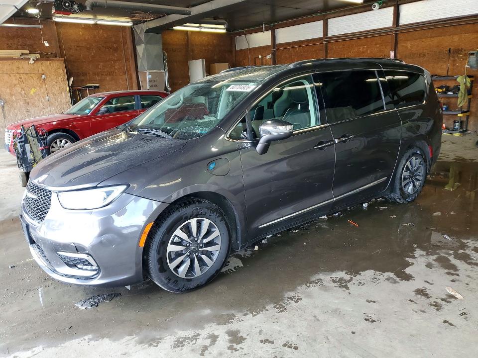 60704926 :رقم المزاد ، 2C4RC1S75MR590481 vin ، 2021 Chrysler Pacifica مزاد بيع