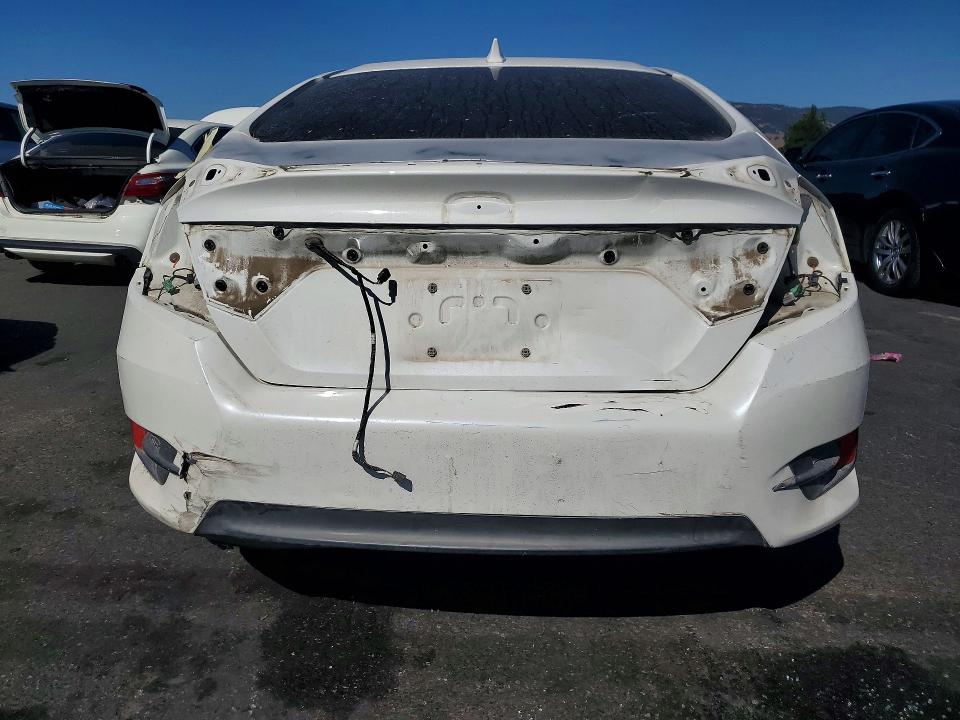 2017 Honda Civic მანქანა იყიდება აუქციონზე, vin: 2HGFC1F30HH643868, აუქციონის ნომერი: 59694576