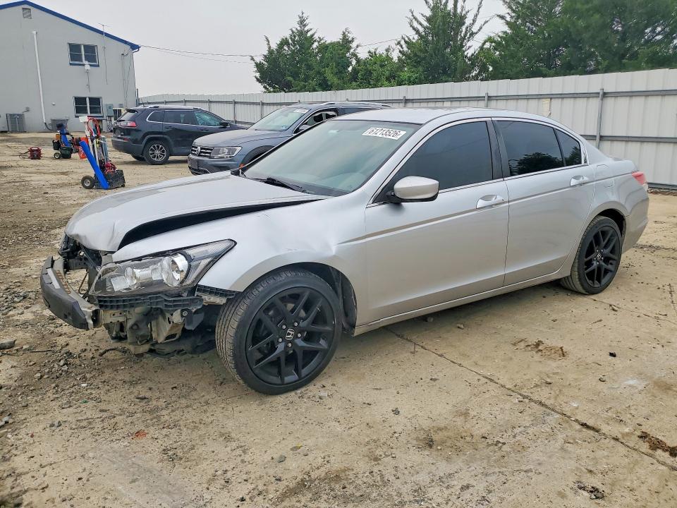 Продаж на аукціоні авто 2009 Honda Accord, vin: 1HGCP26489A200230, номер лоту: 61213526