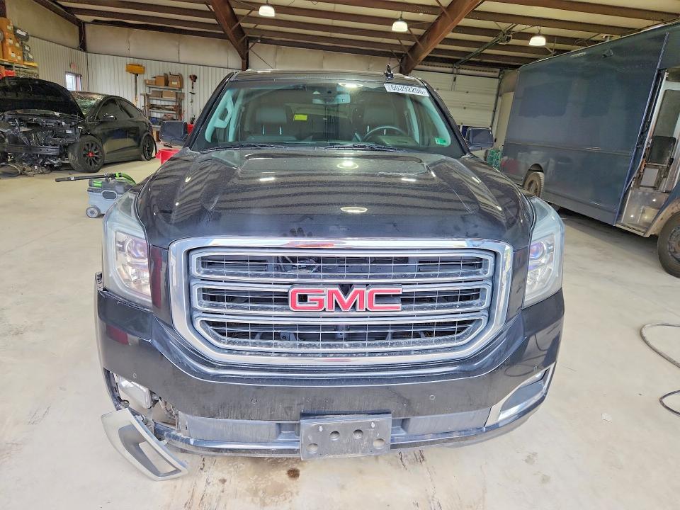 60392206 :رقم المزاد ، 1GKS2BKC8HR123837 vin ، 2017 Gmc Yukon مزاد بيع