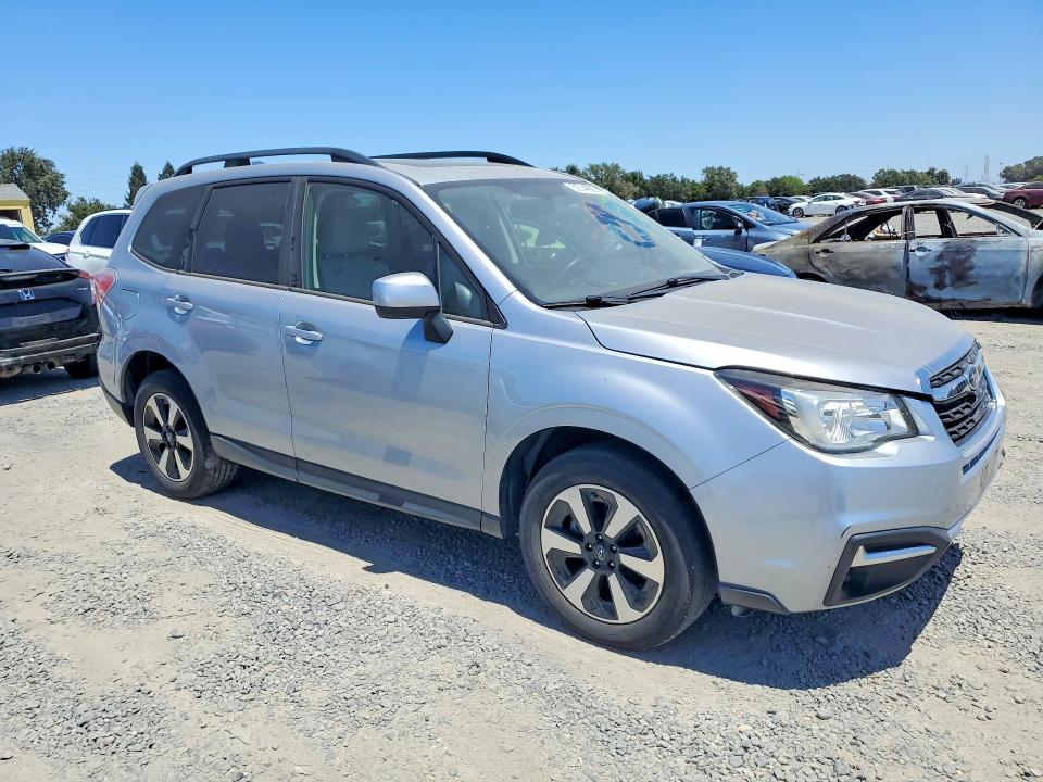 2018 Subaru Forester მანქანა იყიდება აუქციონზე, vin: JF2SJAEC5JH616120, აუქციონის ნომერი: 59744886