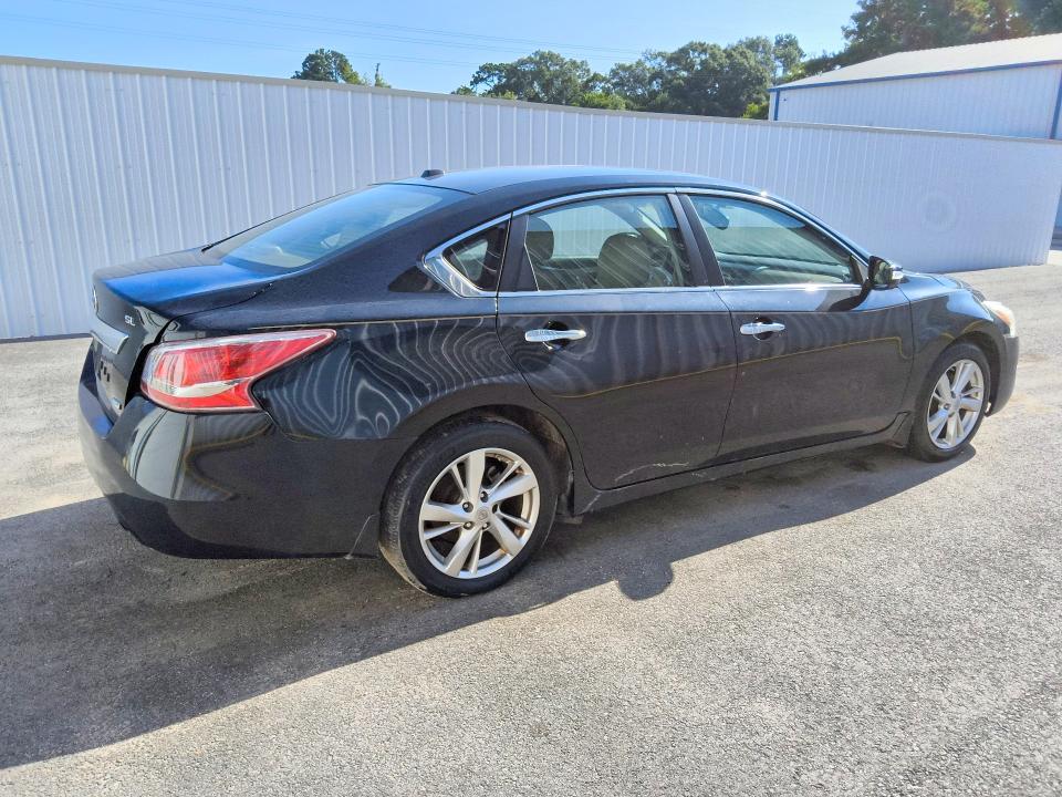 2014 Nissan Altima მანქანა იყიდება აუქციონზე, vin: 1N4AL3AP3EC202318, აუქციონის ნომერი: 58453186