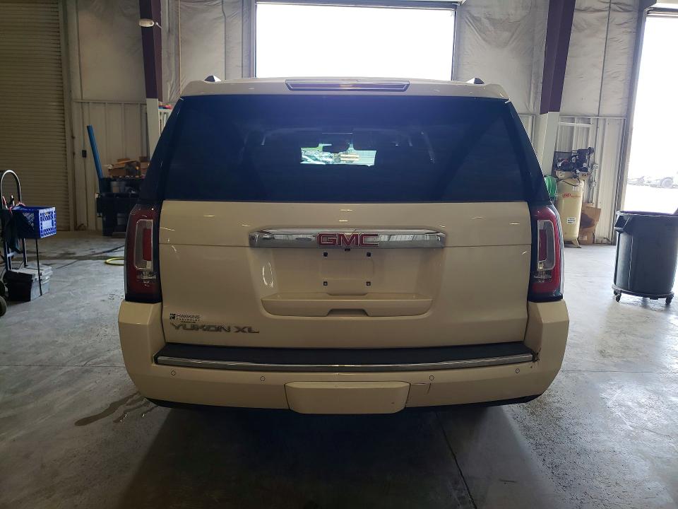 2015 Gmc Yukon Xl მანქანა იყიდება აუქციონზე, vin: 1GKS2JKJ1FR209724, აუქციონის ნომერი: 58592686