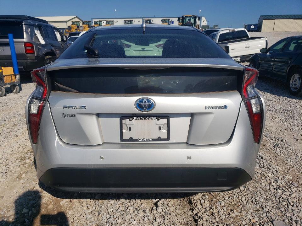 62913756 :رقم المزاد ، JTDKBRFU3J3072599 vin ، 2018 Toyota Prius مزاد بيع