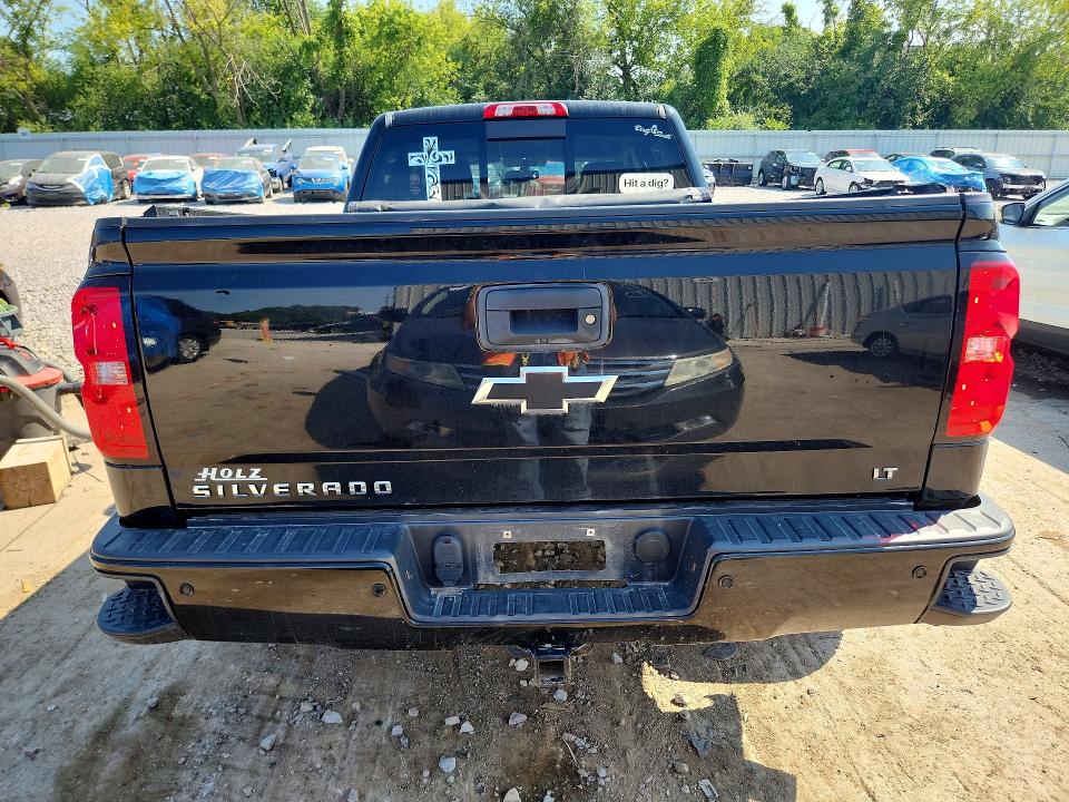 63113466 :رقم المزاد ، 3GCUKREC9JG147756 vin ، 2018 Chevrolet Silverado مزاد بيع
