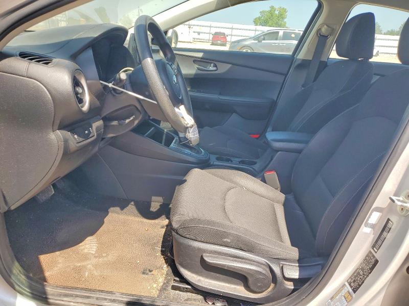 60875016 :رقم المزاد ، 3KPF24AD9ME269799 vin ، 2021 Kia Forte مزاد بيع