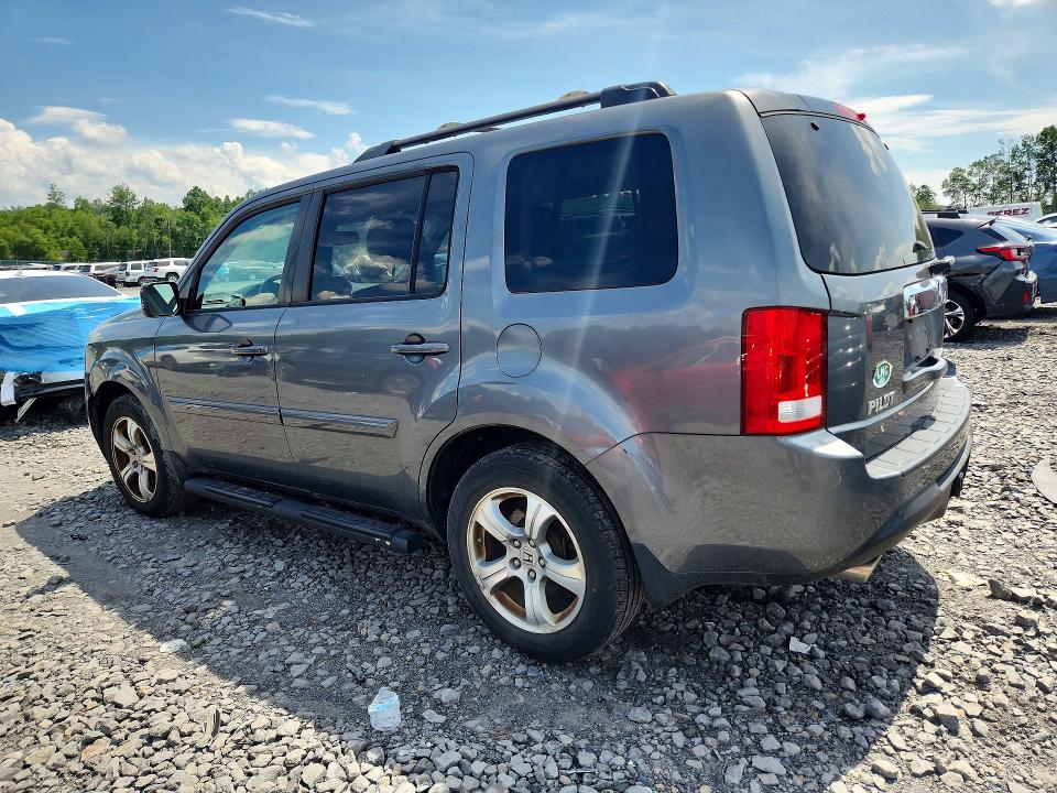60086916 :رقم المزاد ، 5FNYF4H55DB066592 vin ، 2013 Honda Pilot مزاد بيع
