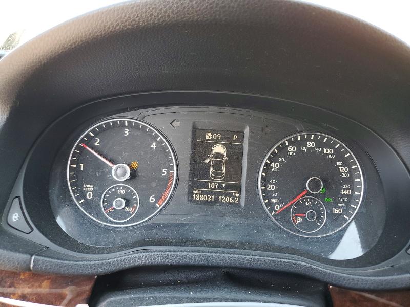 Продажа на аукционе авто 2012 Volkswagen Passat, vin: 1VWCN7A36CC010323, номер лота: 61808466