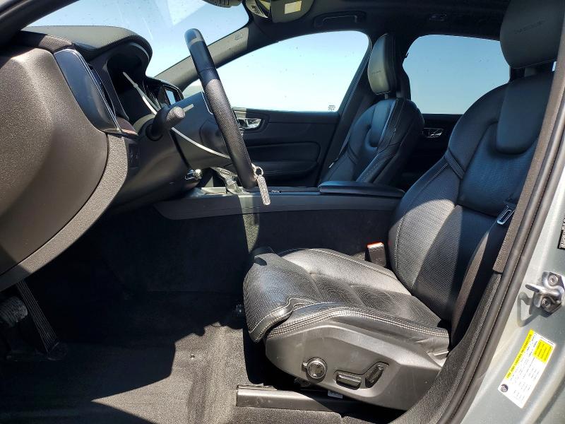 2018 Volvo Xc60 მანქანა იყიდება აუქციონზე, vin: YV4A22RL1J1017468, აუქციონის ნომერი: 60450646